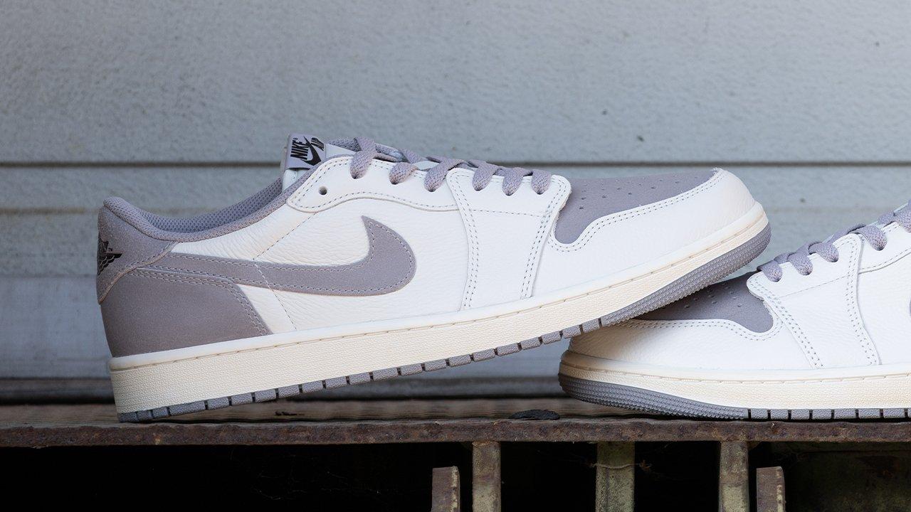 Air jordan 1 low white atmosphere grey  hotsell and  black