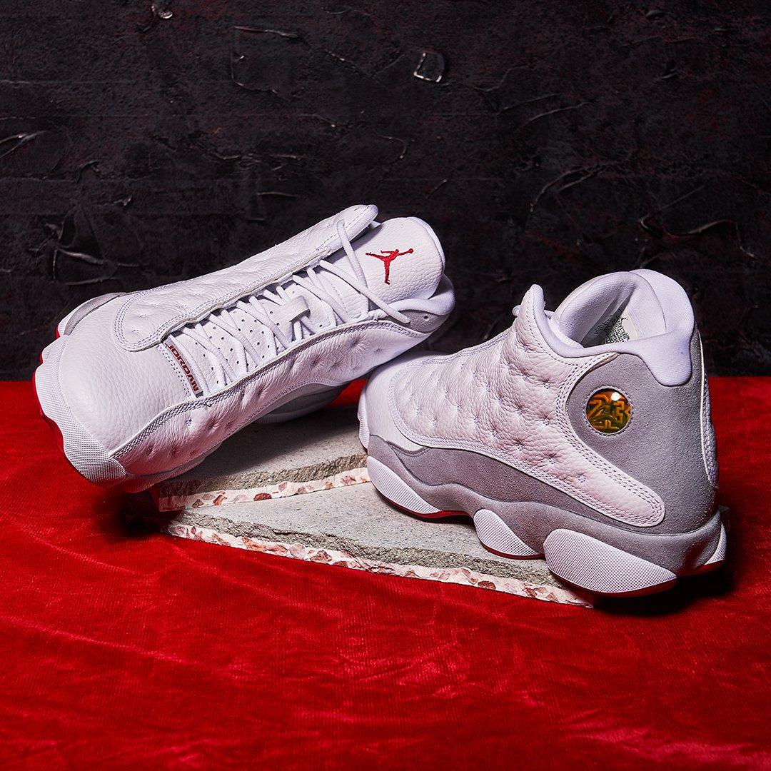 Air Jordan 13 Retro "Wolf Grey"