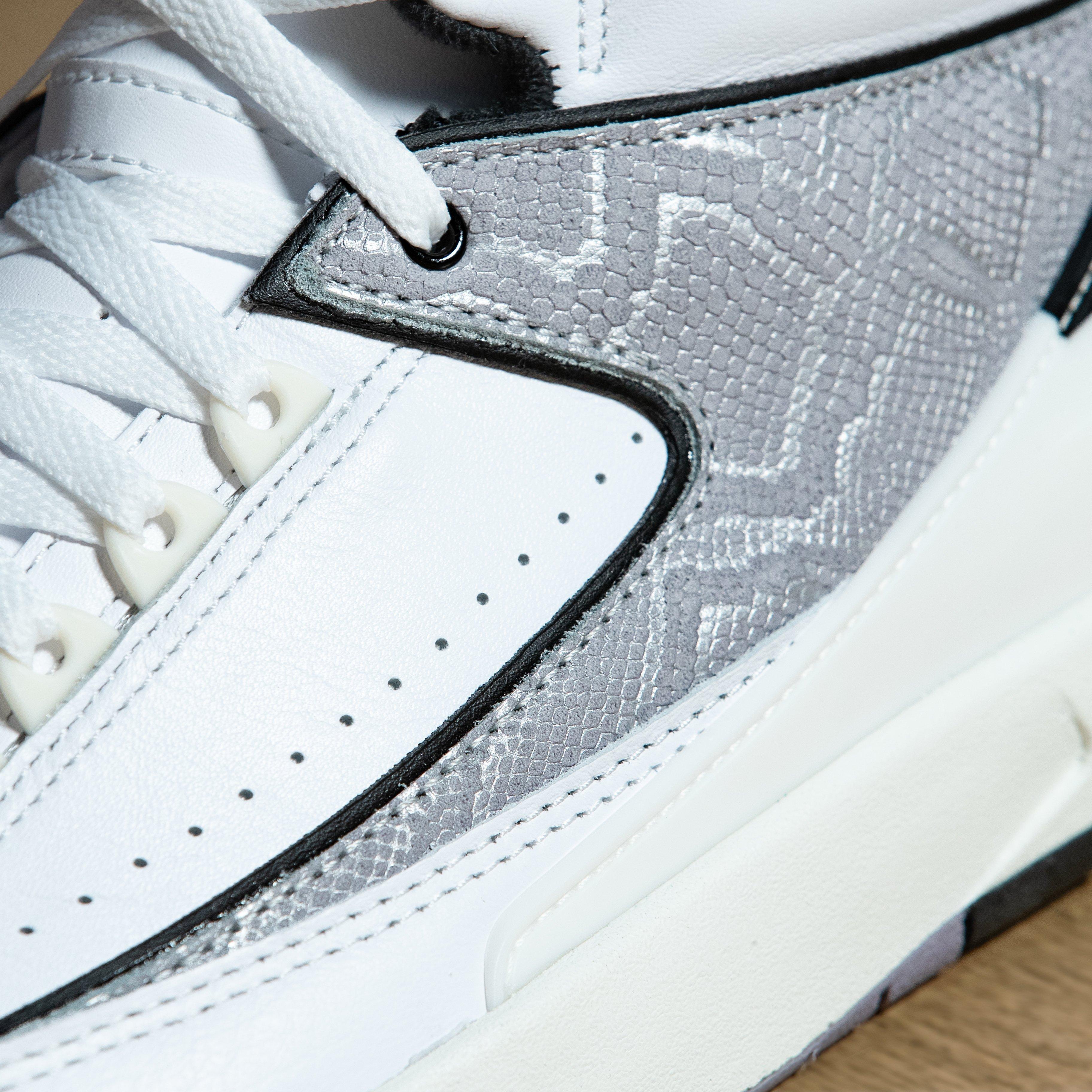 Air Jordan 2 Retro "Python" Side Details and Laces