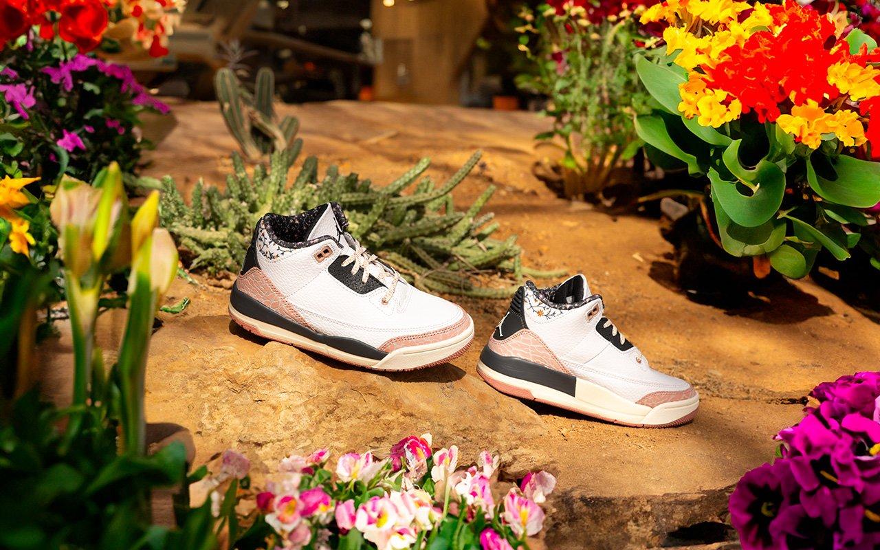 Air Jordan 3 Retro “Vintage Floral” Kids' Shoes
