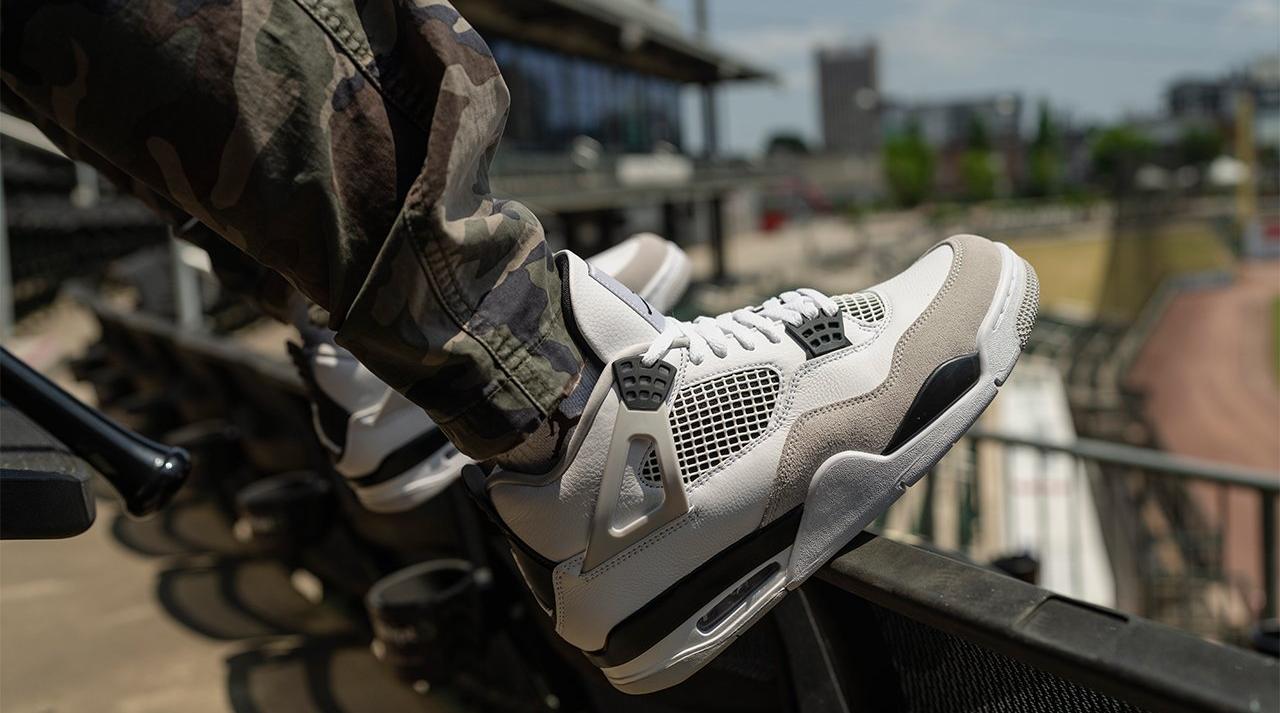 Nike Air Jordan 4 Retro White and Black – The Darkside Initiative