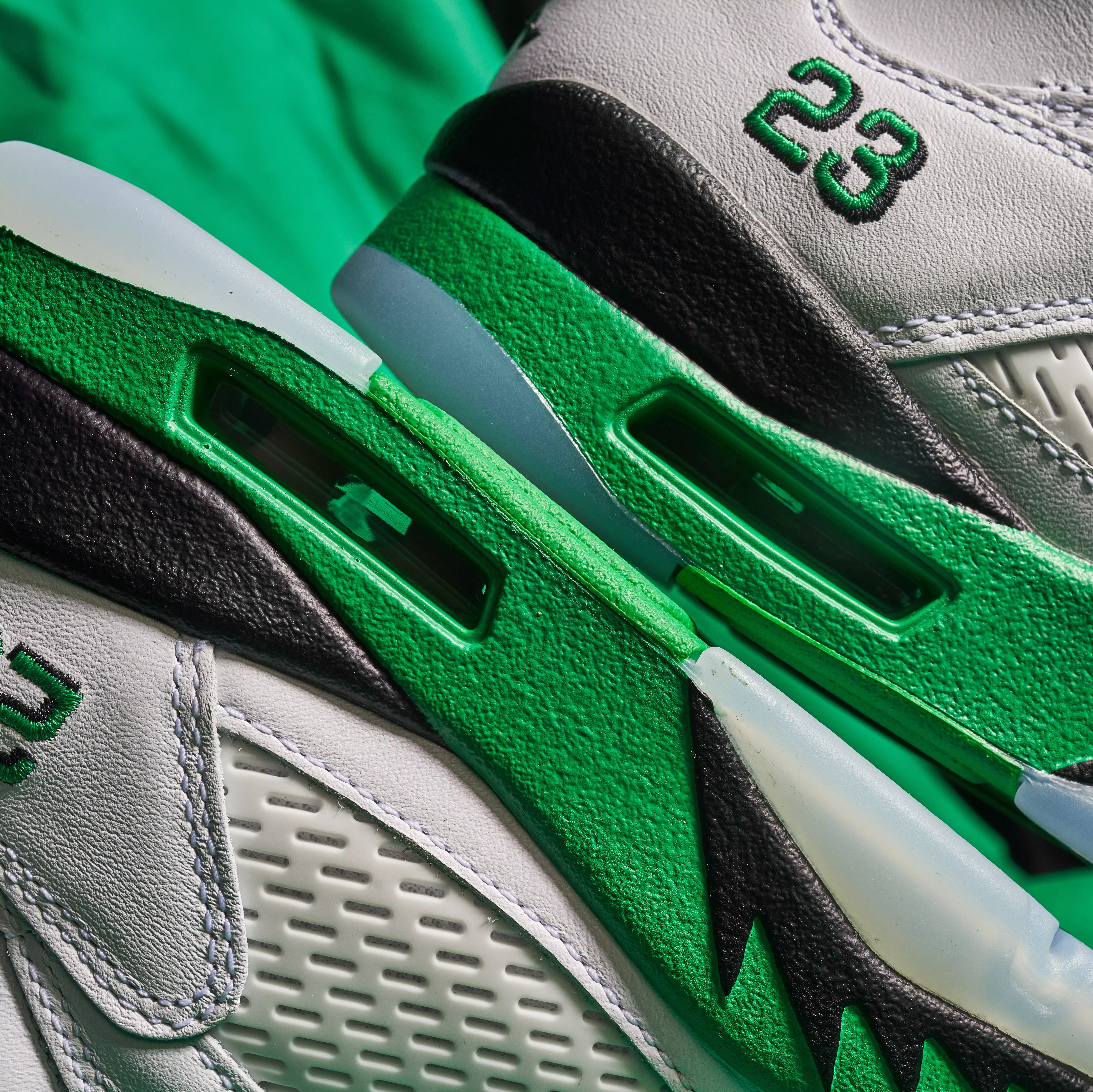 Women's Air Jordan 5 Retro 