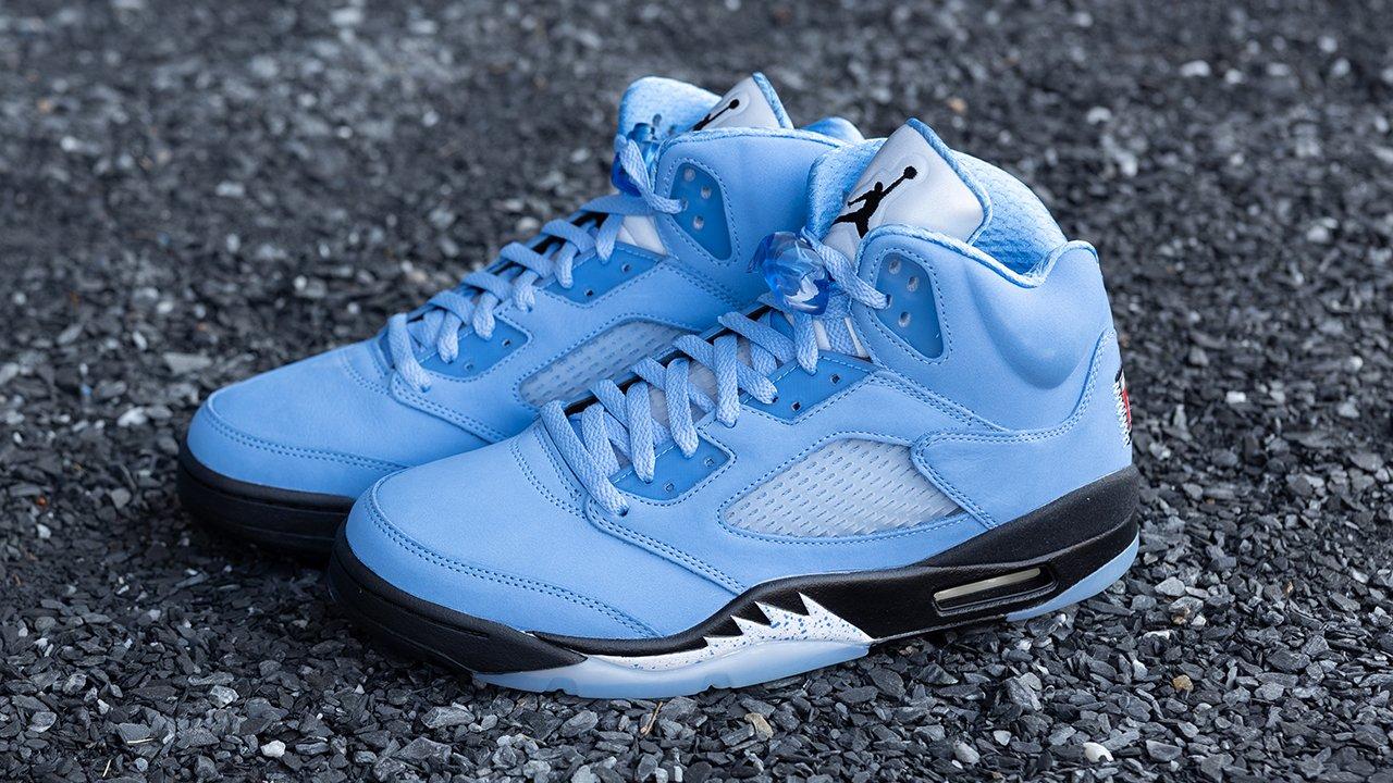 Sneakers Release – Jordan 5 Retro SE “UNC” Men’s  Shoe Launching 3/4