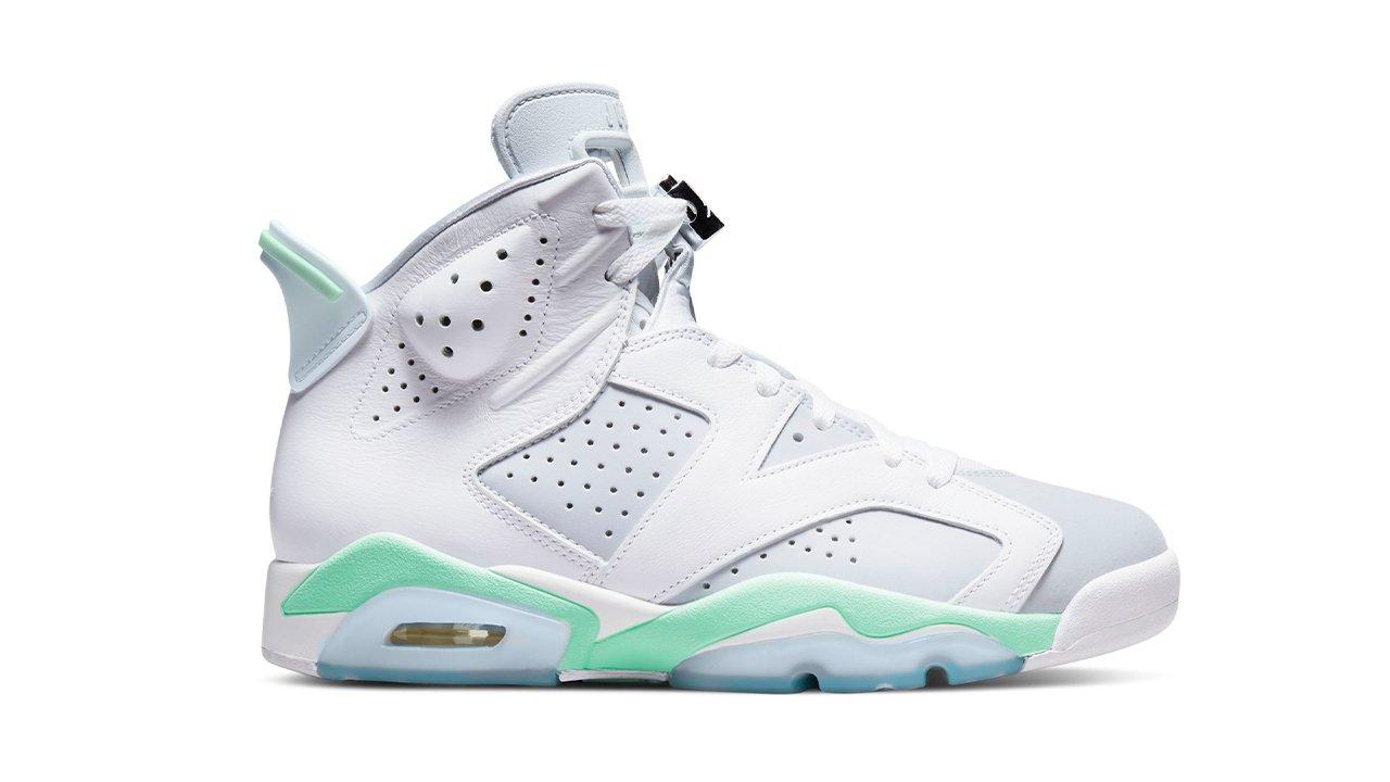 Mint green clearance and white jordans