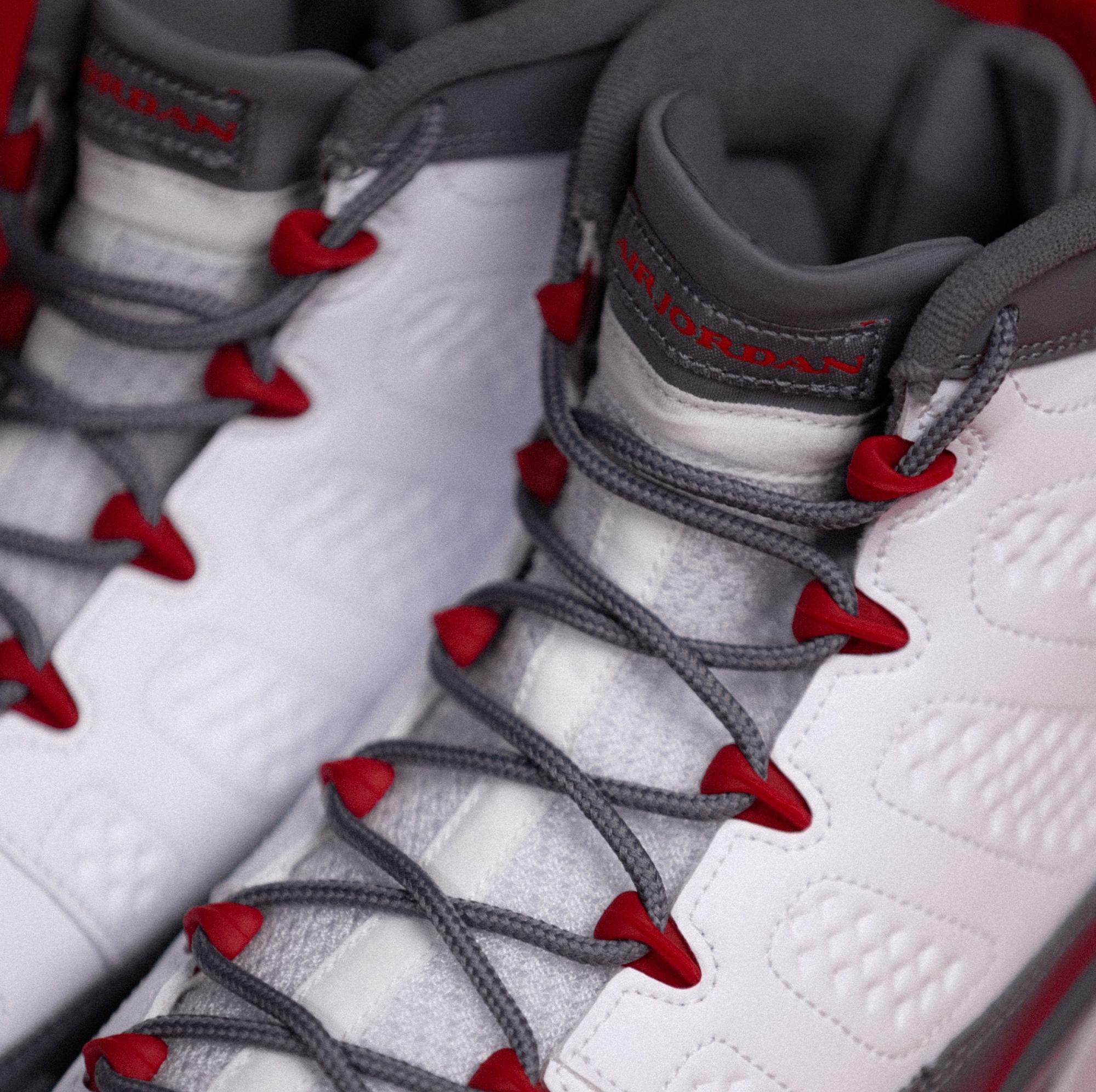 Sneakers Release – Jordan 13 Retro “White/Fire Red