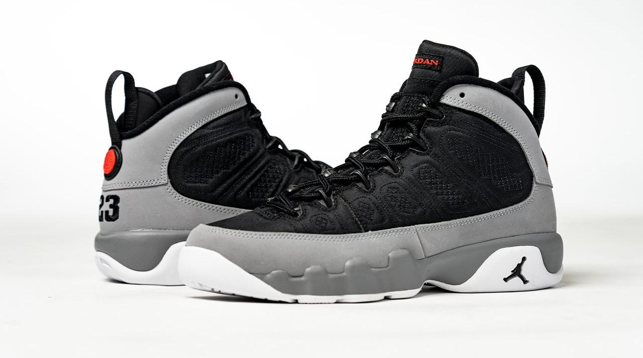 Grey and black clearance 9s