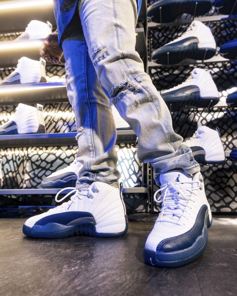 Jordan 12 Retro &ldquo;French Blue and White&rdquo;