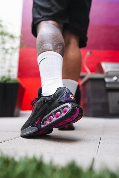 Alex Walter wearing Air Max Dn - close up of Dynamic Air unit