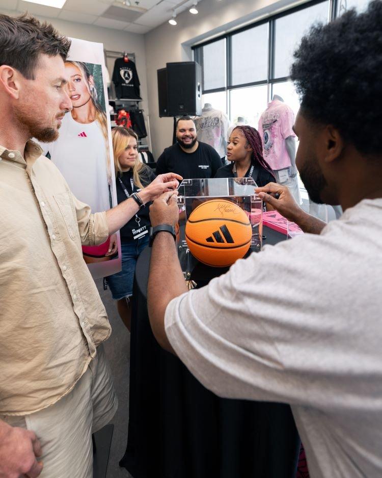 autographed-ball-raffle-prize-at-sophie-cunningham-event