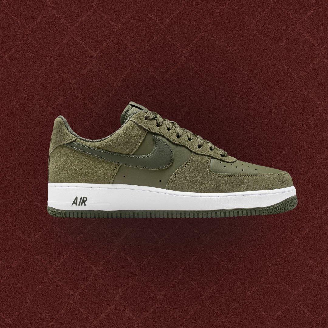 Shop Nike Air Force 1