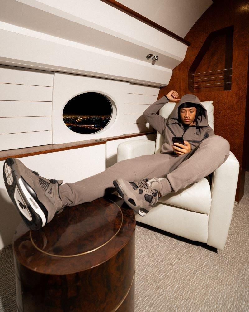 Jordan 4 Retro "Cave Stone and Black"