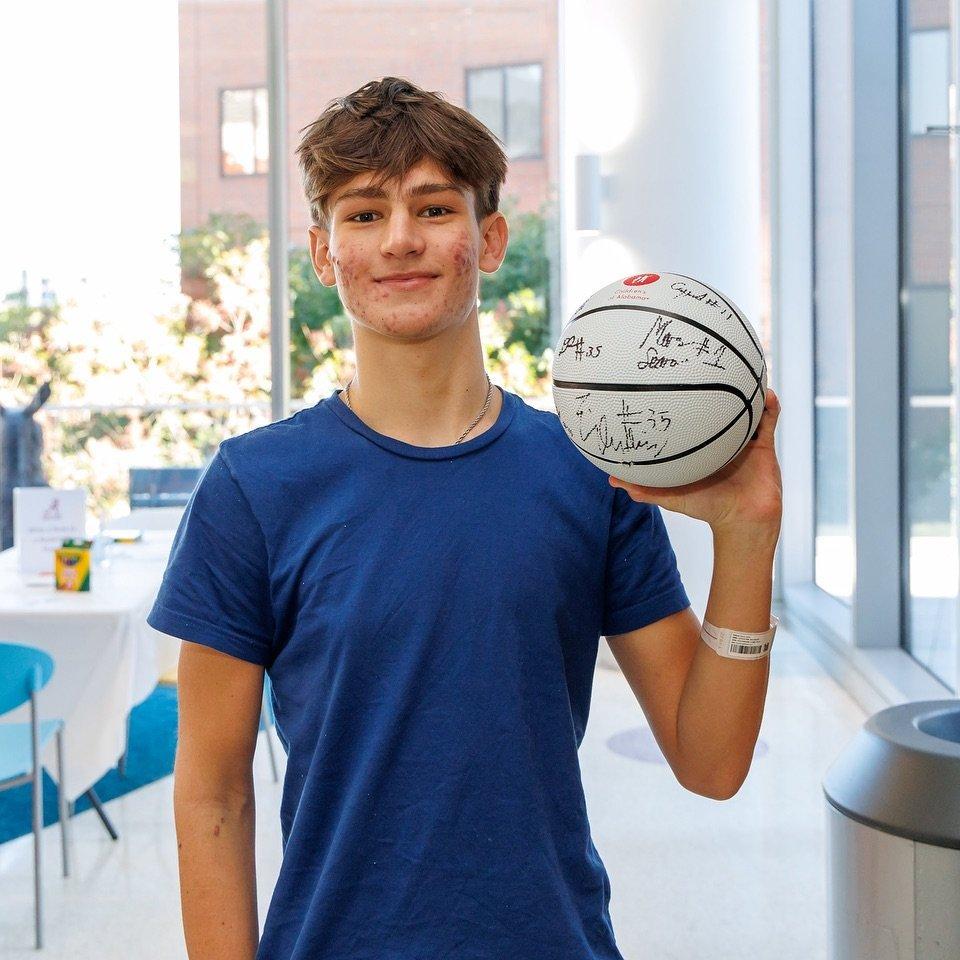 childrens-hospital-ua-meet-and-greet