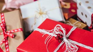 6 Gifts for the Sports Lovers and Style Fanatics in Your Life