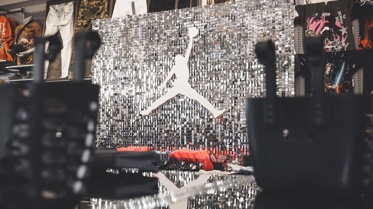 Jordan x Hibbett: Unleash Her Inner Ruler at the Confidence Era Event!