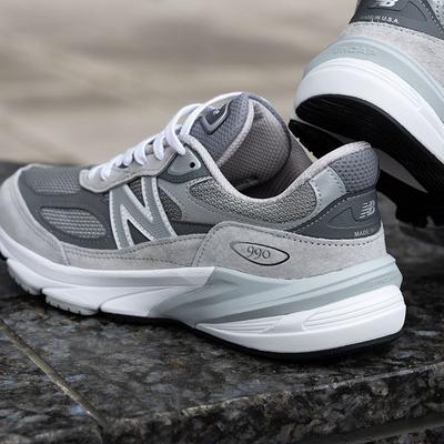 Our Favorite Running Shoes for Kids - Grey New Balance 990's 