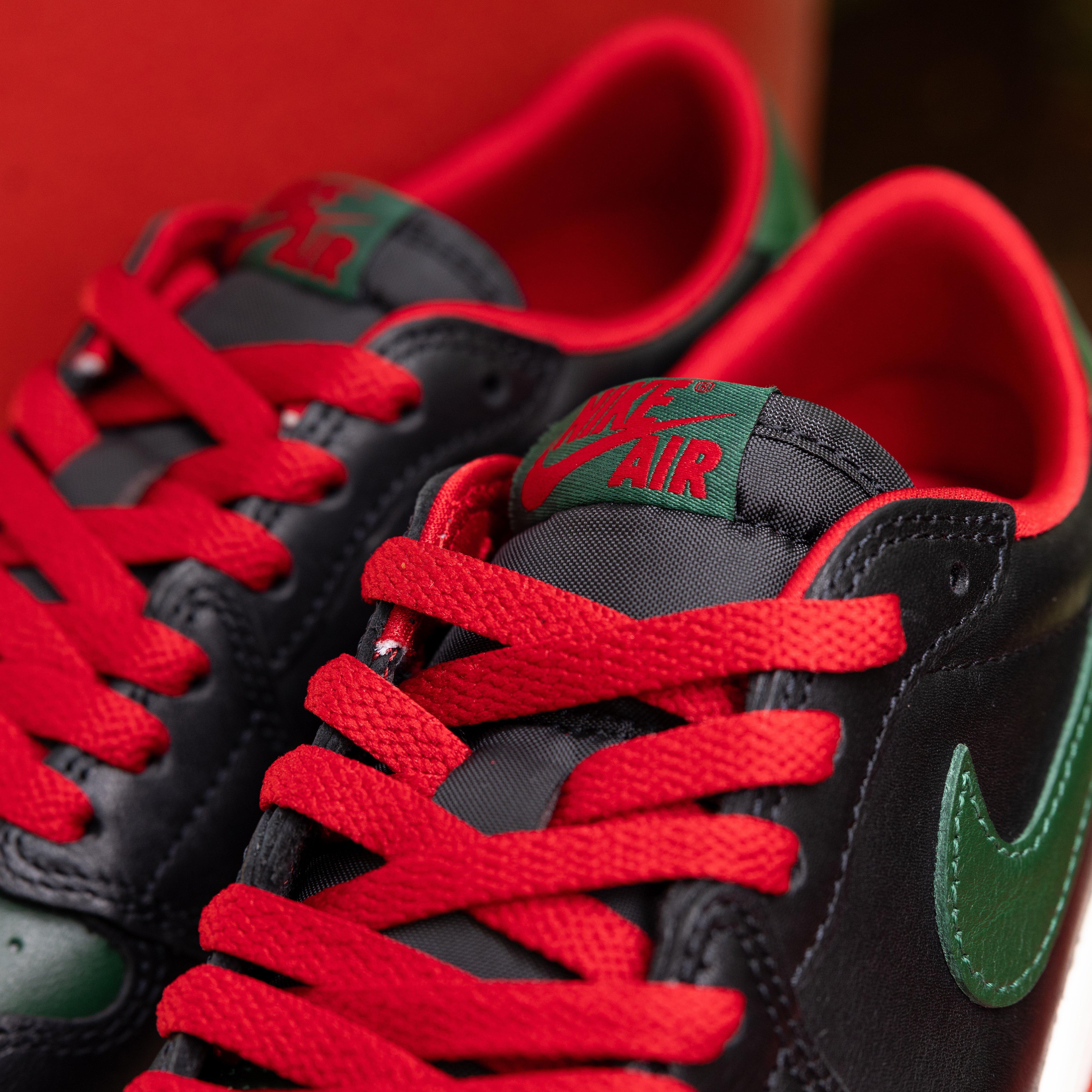 Air Jordan 1 Retro Low OG “Gorge Green” Laces Tongue and Upper