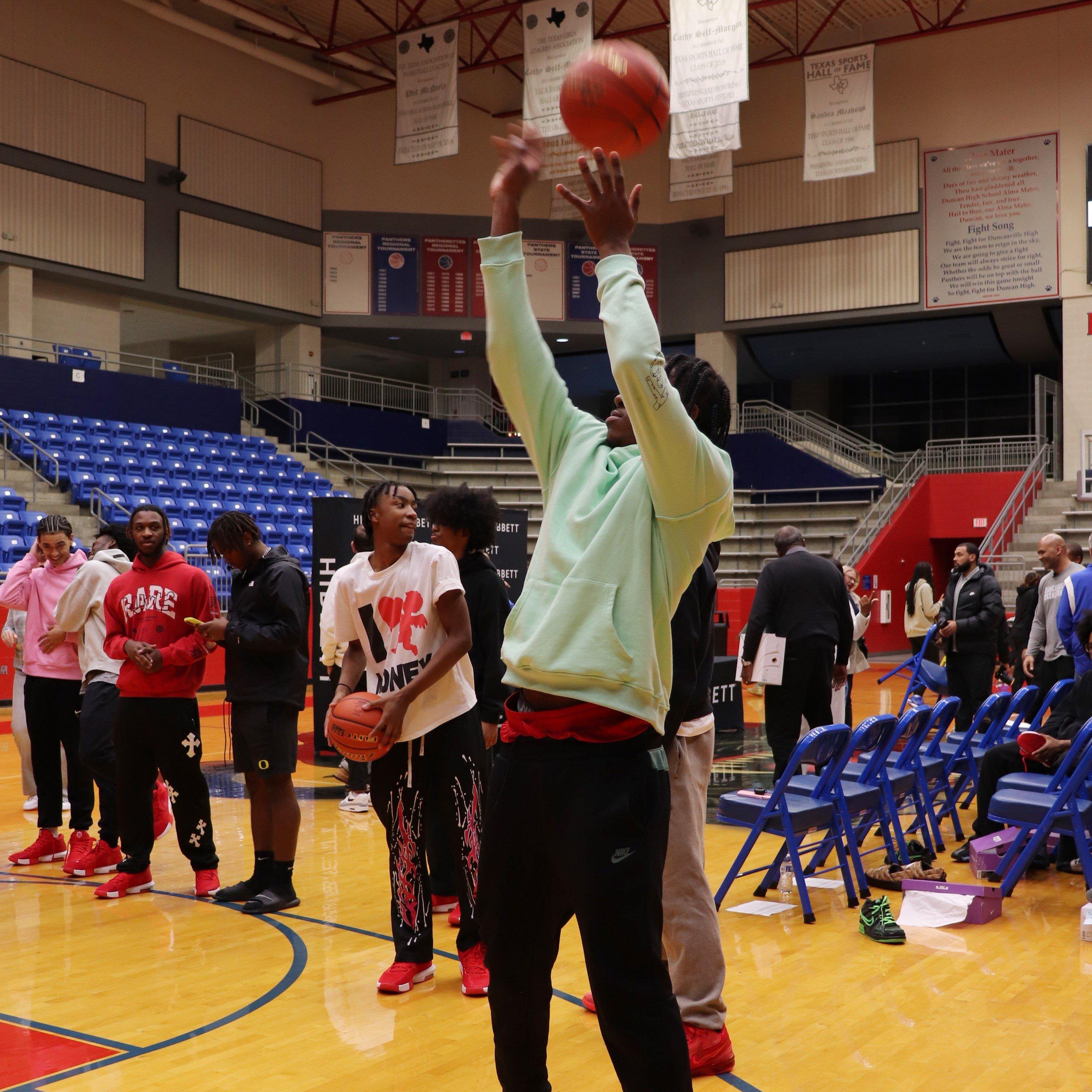 duncanville-shoot-around
