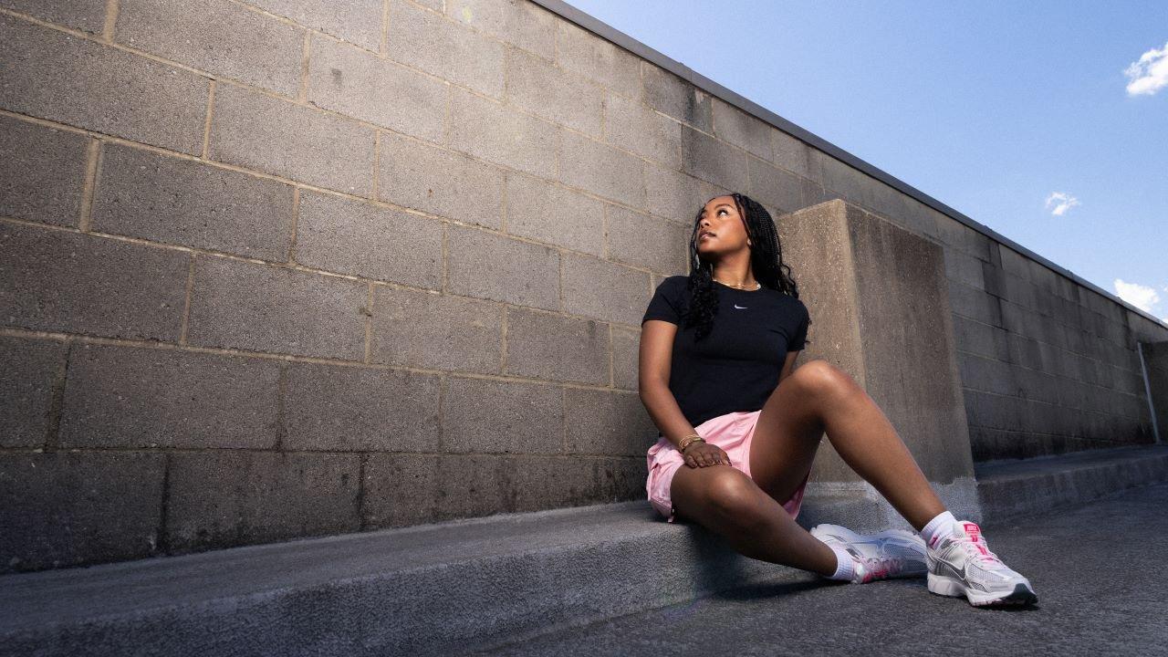 Hello Sunshine! Embracing Light & Bright Nike Styles for Her This Summer