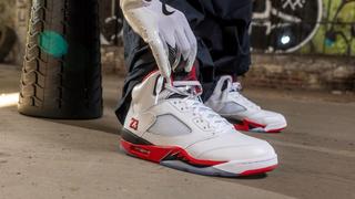 Jordan 5 Retro "Fire Red"
