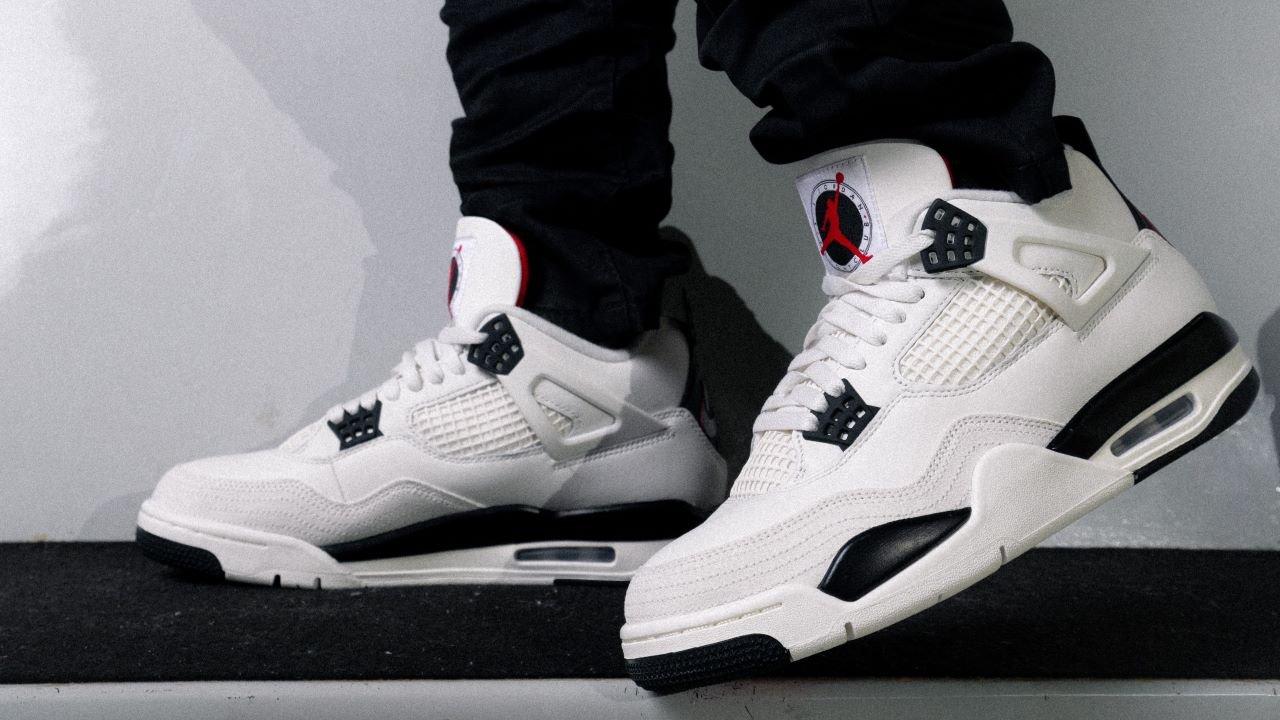 Jordan 4 Retro "Flight Club"