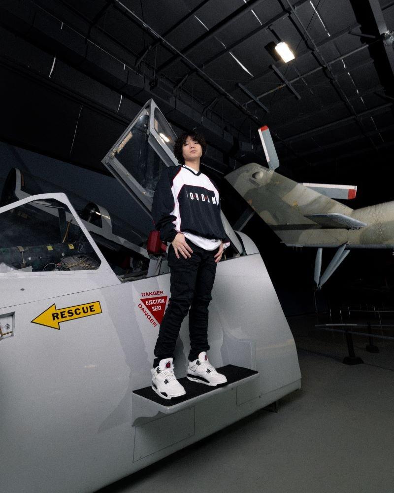 Jordan 4 Retro "Flight Club"