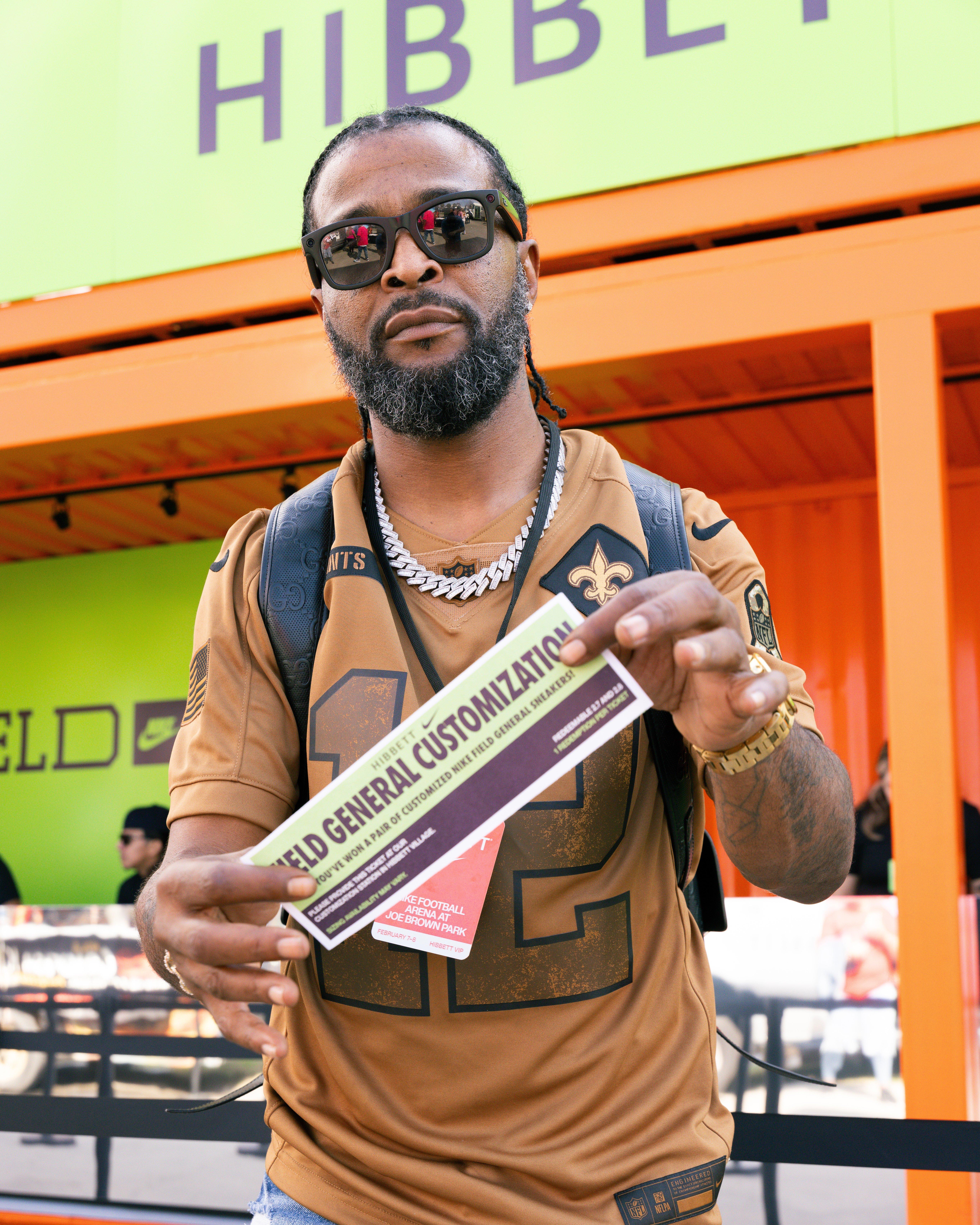 game-winner-sneaker-customs