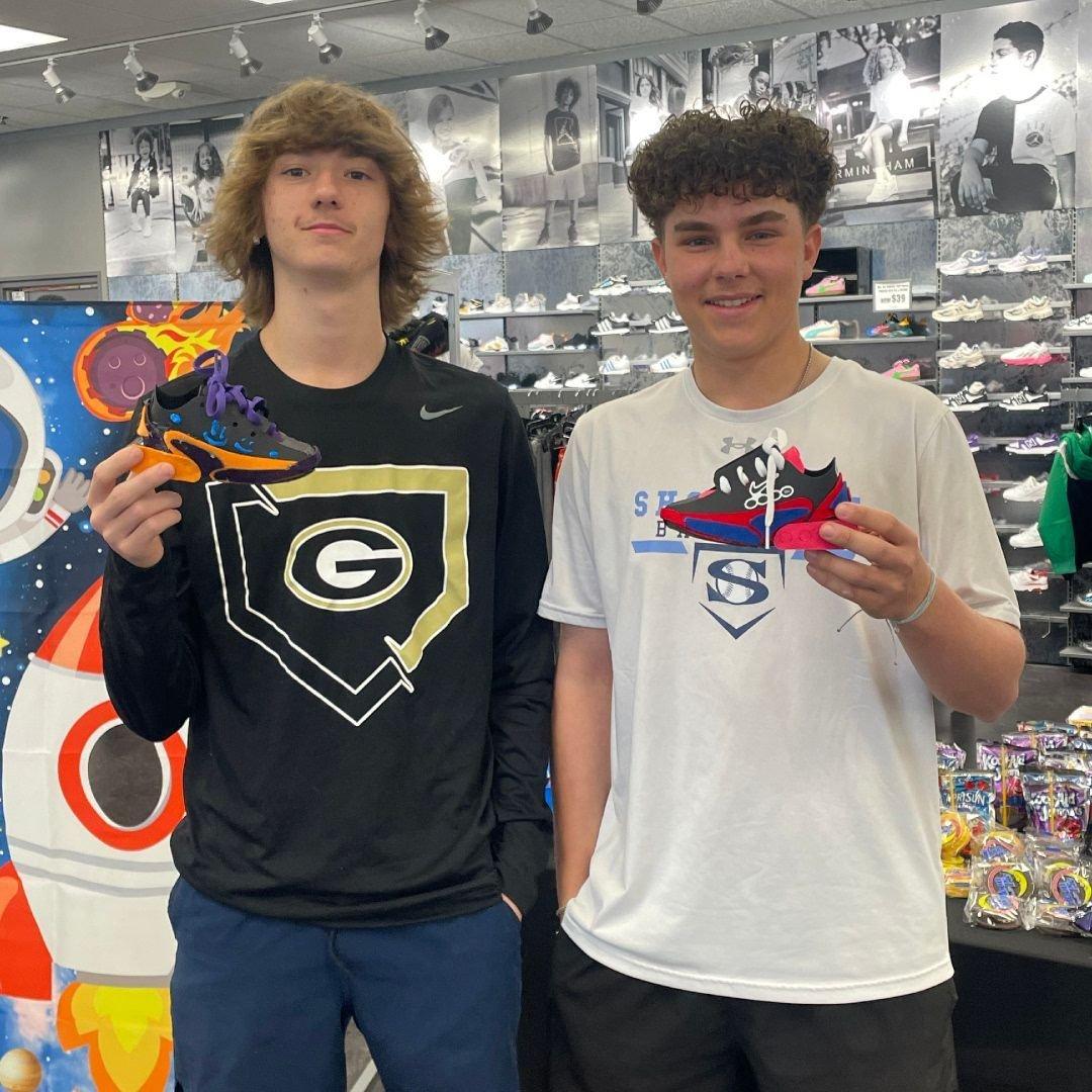 gen-z-teens-with-model-air-max-dns