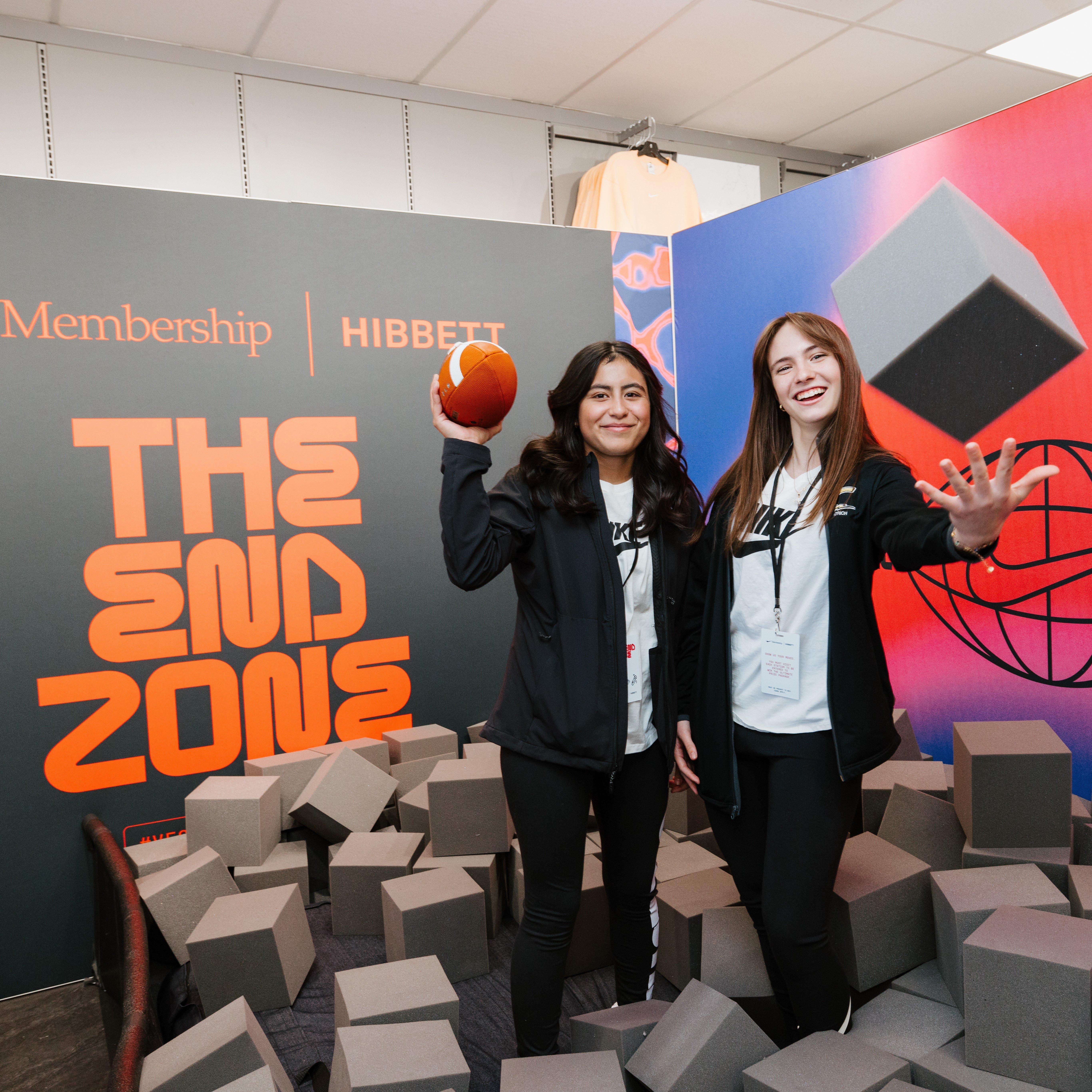 girls-at-foam-pit-kids-event