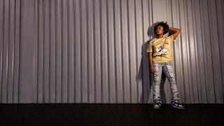 How to Style Graphic Tees