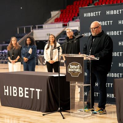 hibbett-ceo-jared-briskin-announcing-first-string-donation