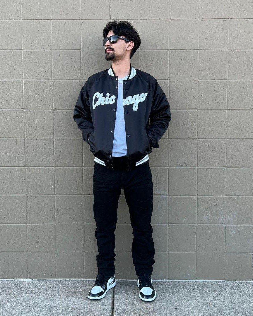 Black and White Air Jordan 1 Mid