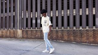 Your Go-To Guide to Types of Denim Washes & How to Wear Them