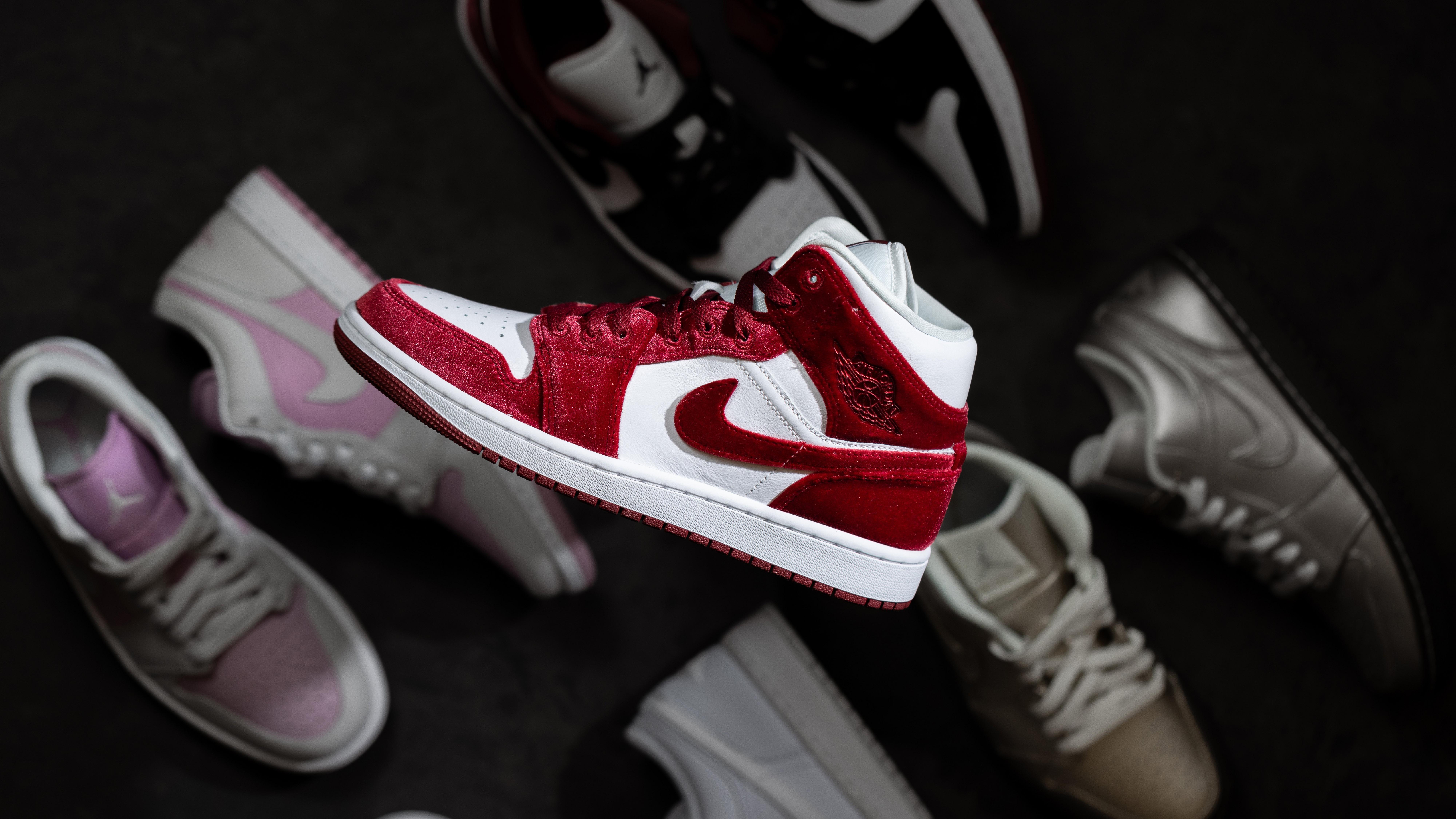 How to Lace Air Jordan 1s