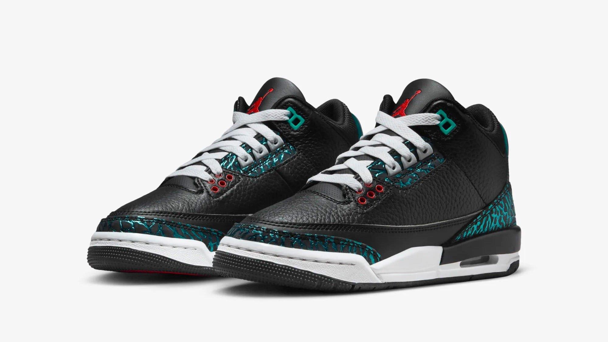 Air Jordan 3 Retro Moto