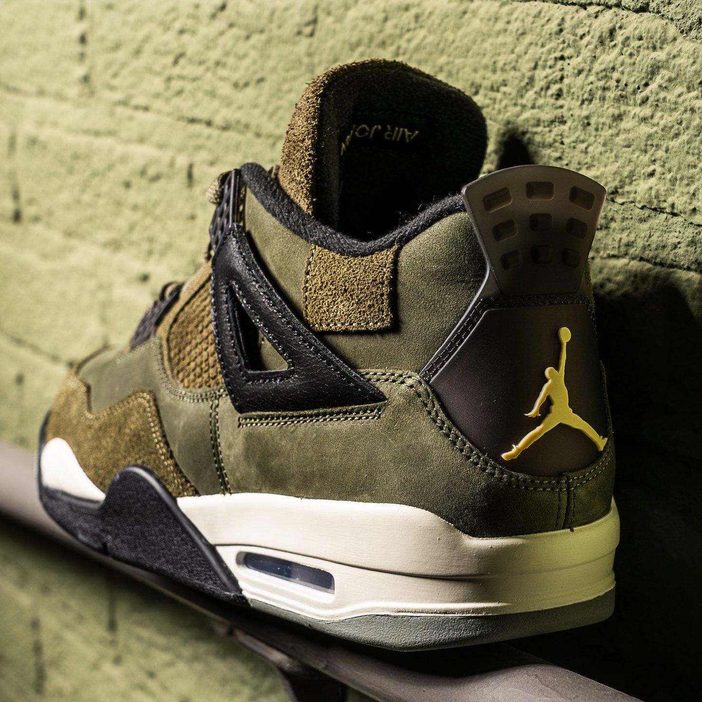 Jordan Air Jordan 4 Retro SE Craft Olive Grade School Lifestyle