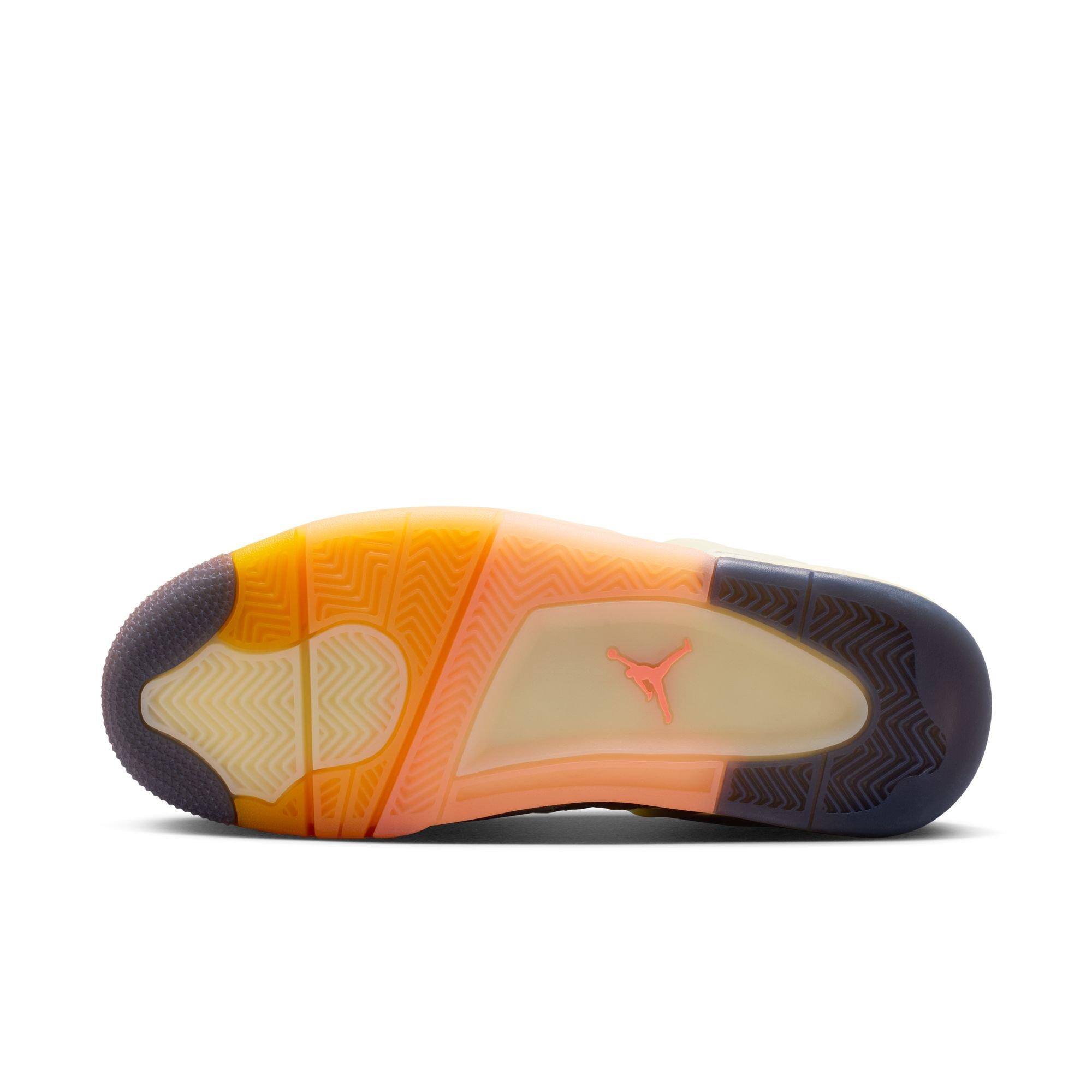 Jordan 4 Retro "She's A Star" bottom