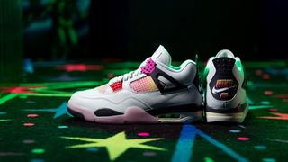 Jordan 4 Retro "Comic"