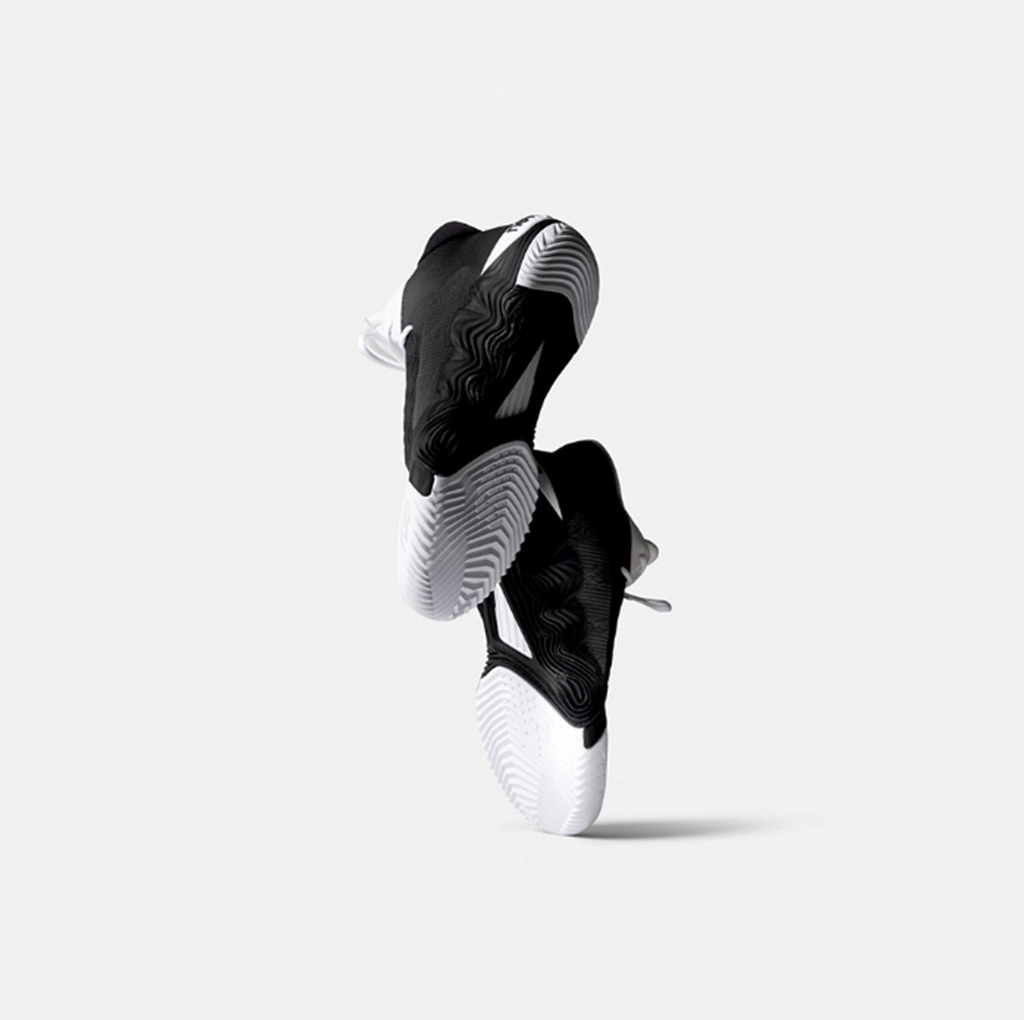 New Balance Kawhi 2 "Coal" sole
