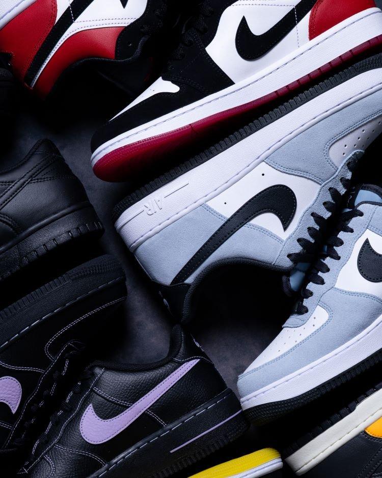 kids-group-of-sneakers-nike-dunk-jordan-1