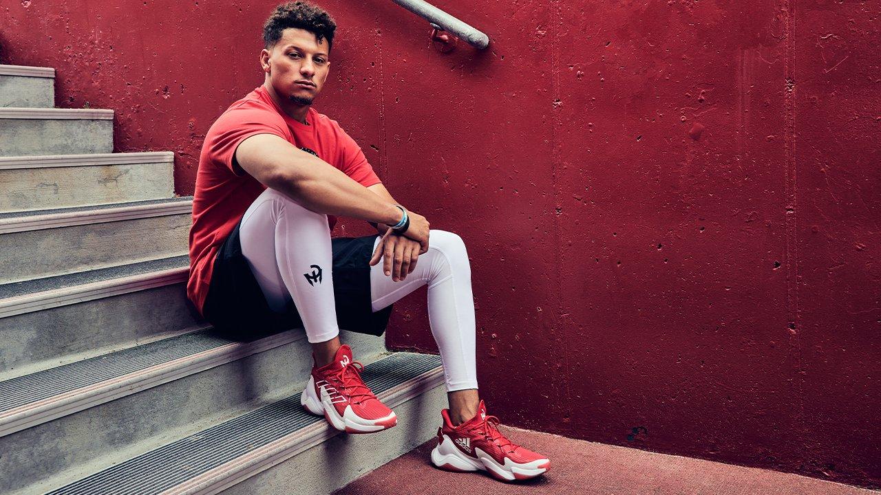 Sneakers Release adidas Mahomes 1 Impact FLX Red