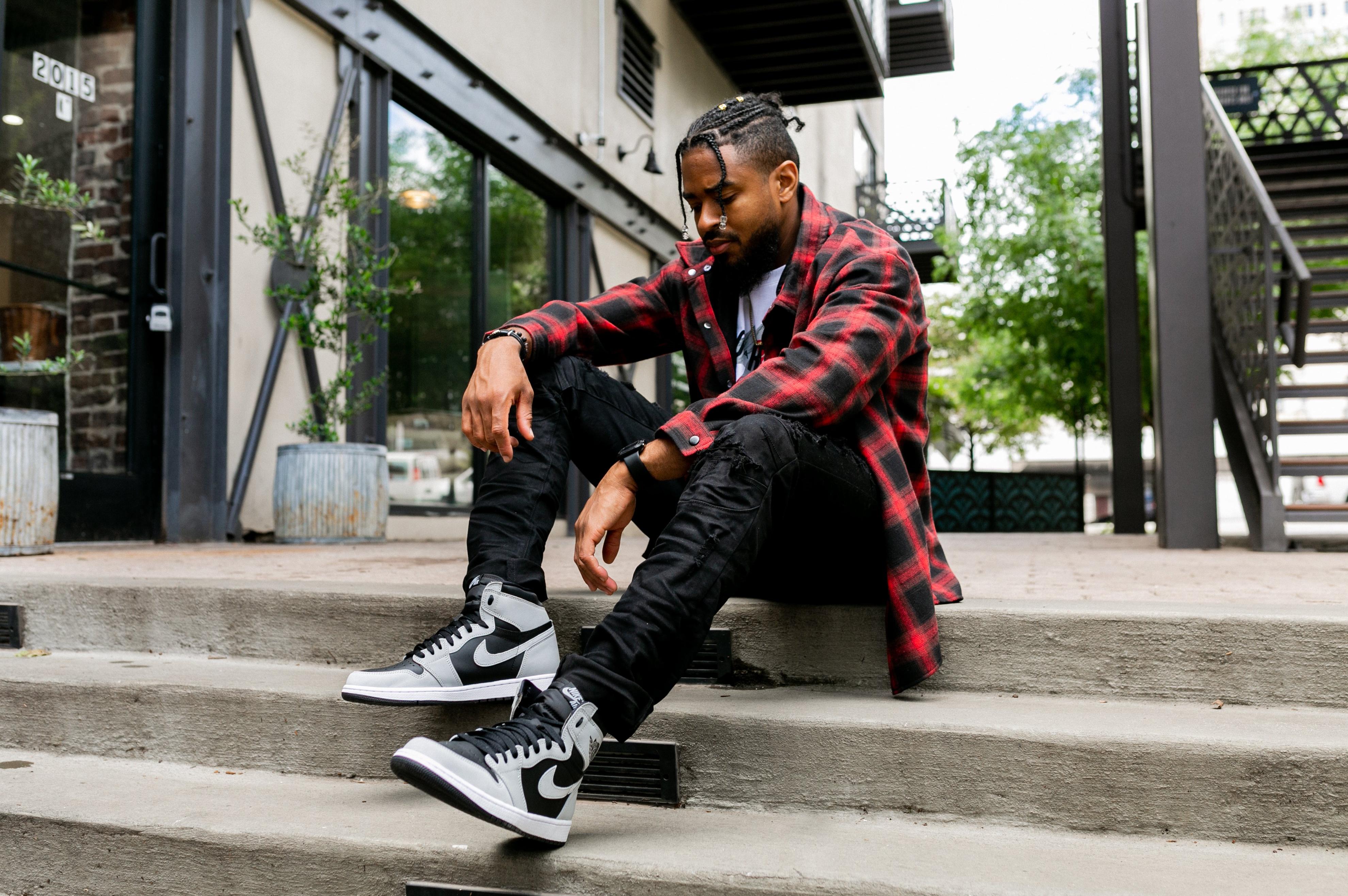 Sneakers Release – AJ 1 Retro High OG “Shadow Sneakers Release – AJ 1 Retro High OG “Shadow