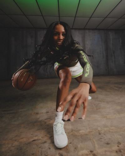 ms-basketball-performance-shot