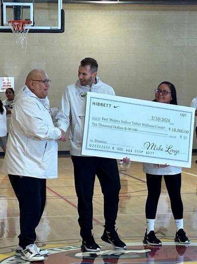 n7-hibbett-donation-check-wellness-center