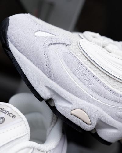 New Balance 1000 Sneakers