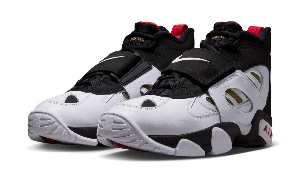 Nike Diamond Turf II White/Black