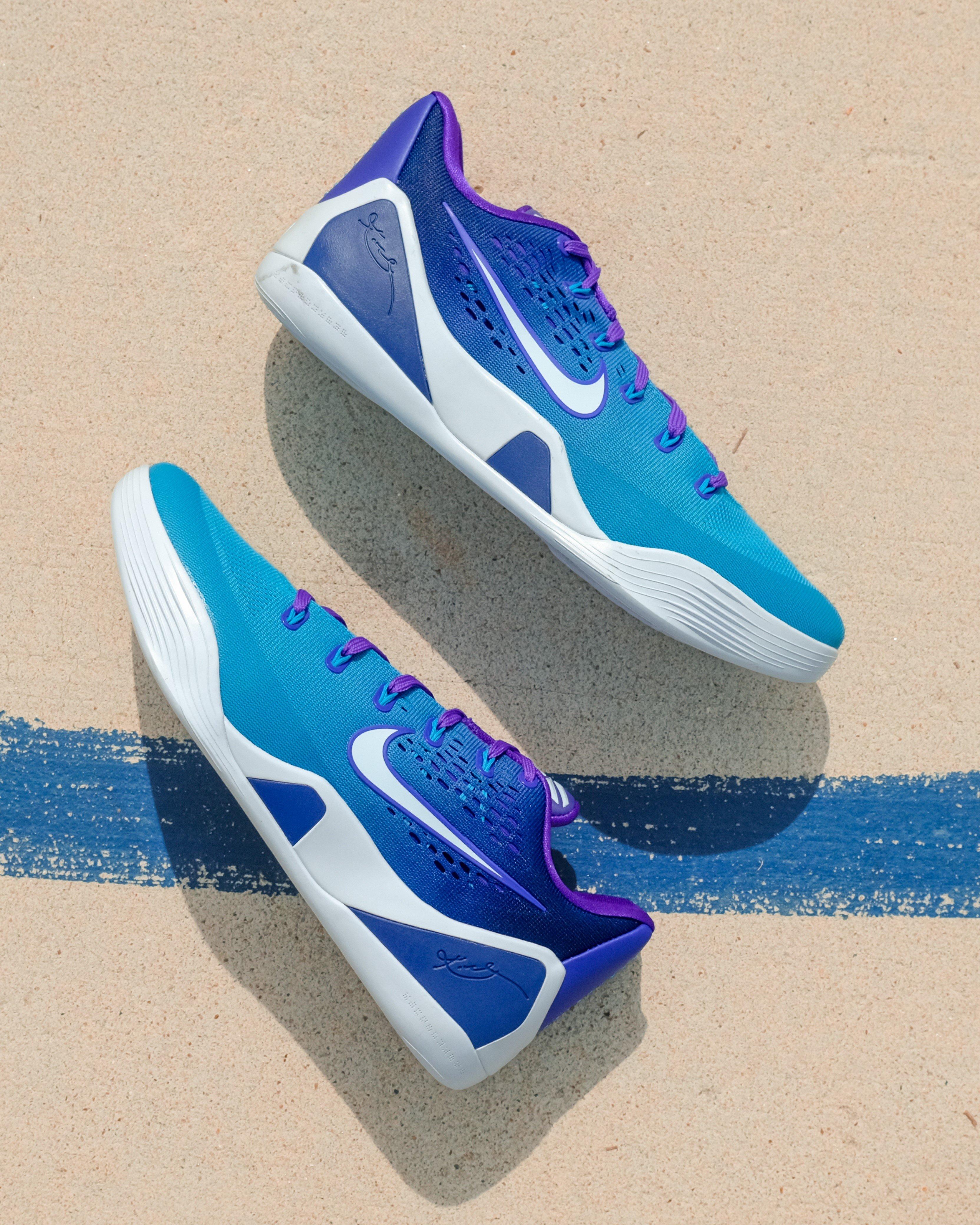 Nike Kobe IX Elite Low EM Protro "Charlotte" right side detail
