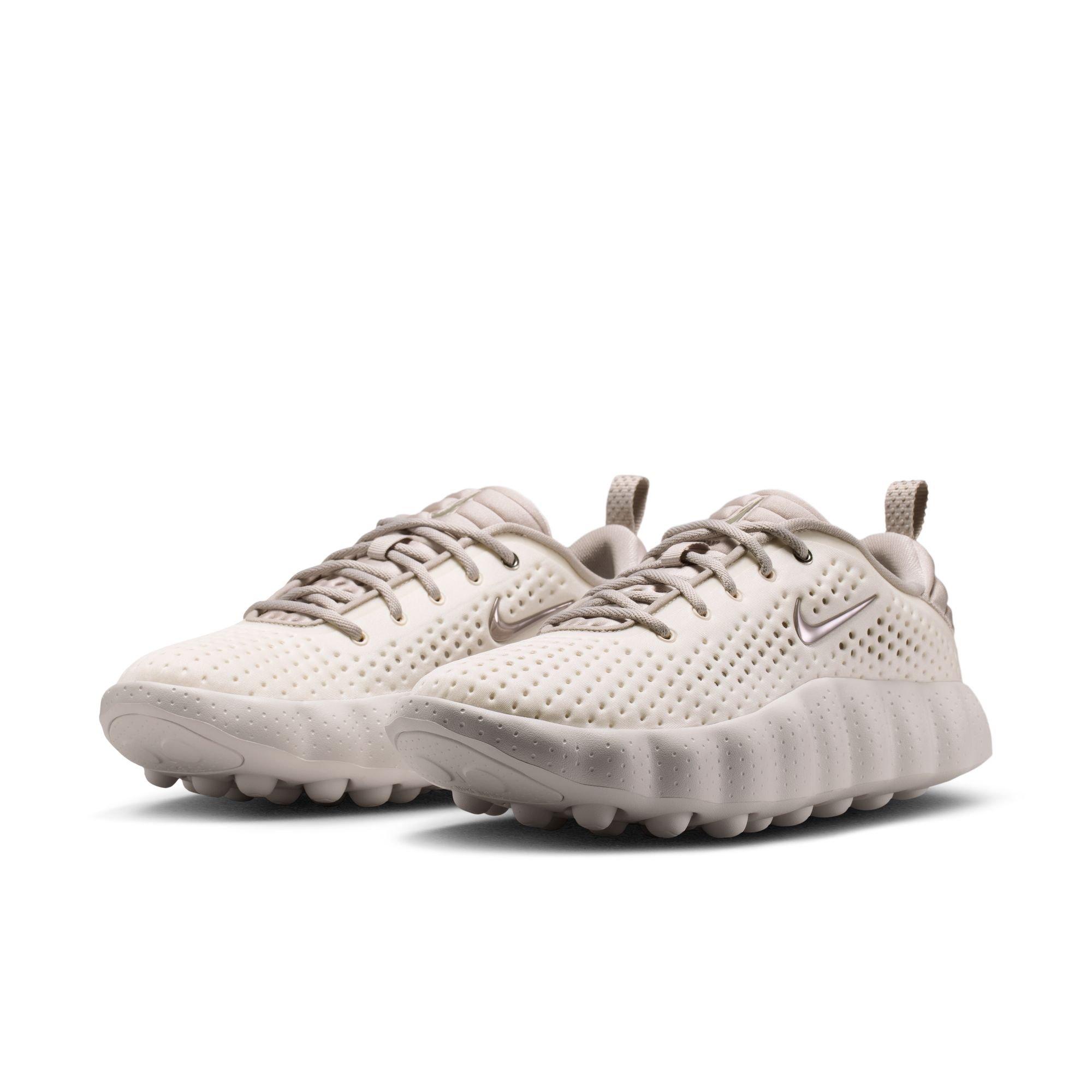 Nike Mind 002 "Phantom" Men's Pregame Shoe