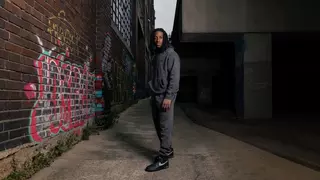 Nike Men's Sportswear Club Washed Fleece Hoodie-Dark Grey