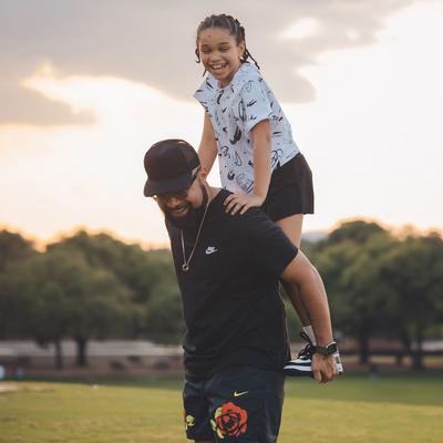 Odi and his daughter.