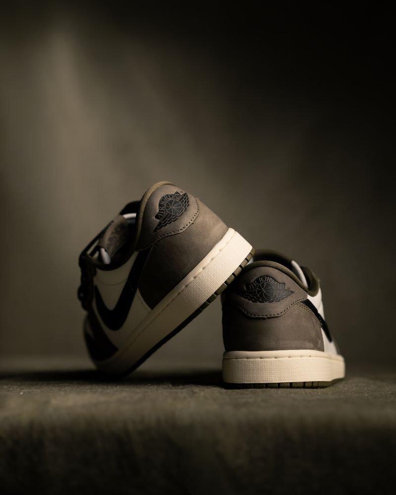 Jordan 1 Retro Low &ldquo;Medium Olive&rdquo;